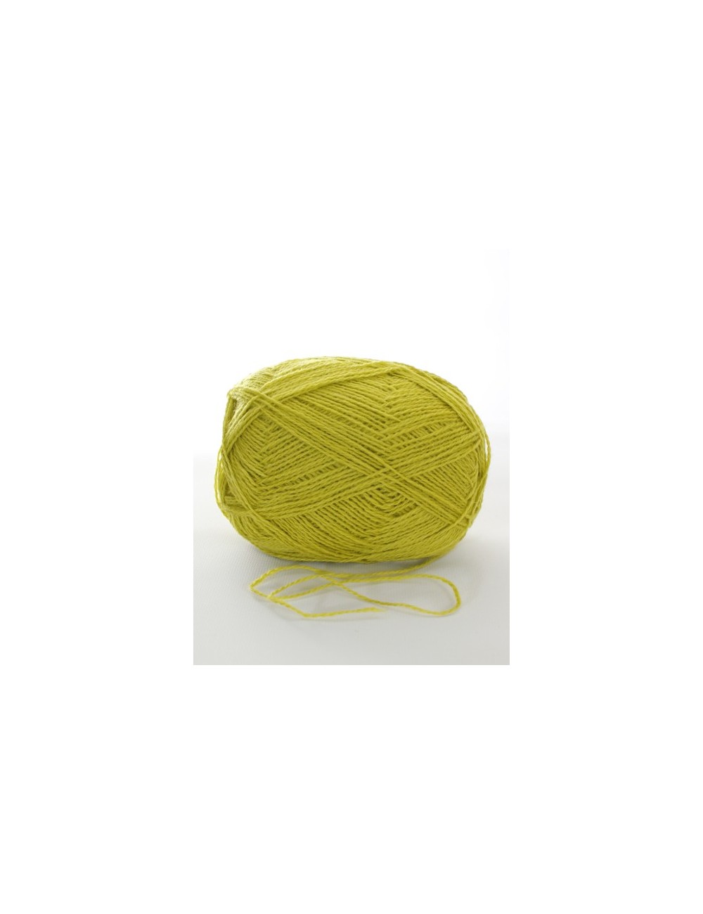 Uldgarn i lys lime farve 340