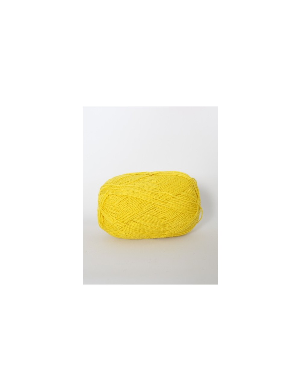 Uldgarn i citrusgul farve 270/710