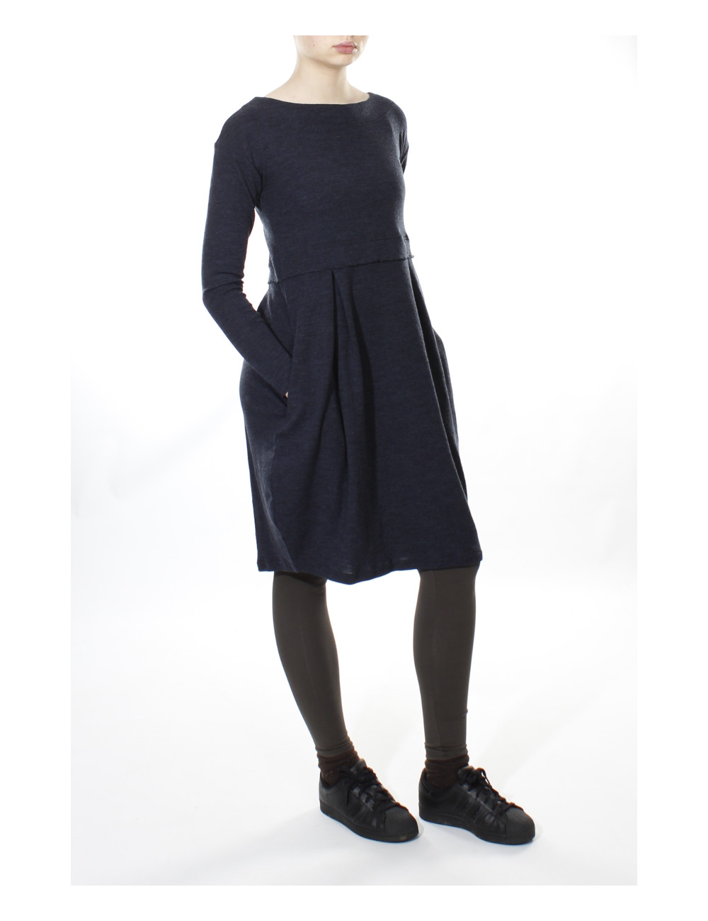 Empire kjole i merino uld 7035 i basis farver