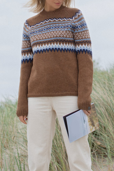Cashmere og merino uld sweater i brun