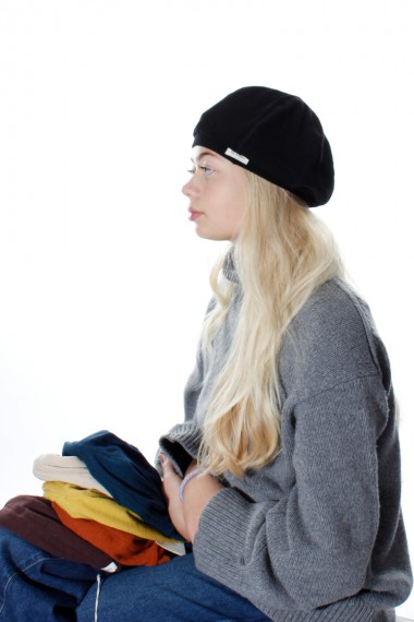 Berette i klassiske farver sort