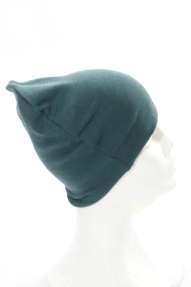 Tynd uldhue i granit grøn fra By Basics