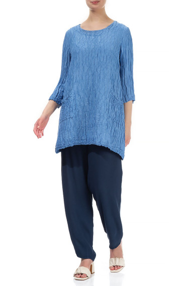 Plussize silke-hør tunika model kornblomstblå