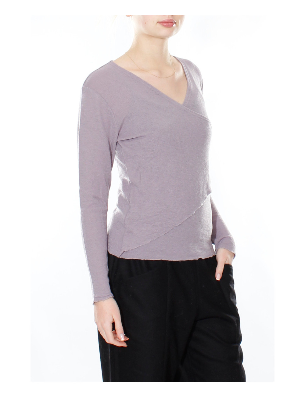 Merino uld bluse med slå om detalje 4008 i rødlige og lilla farver