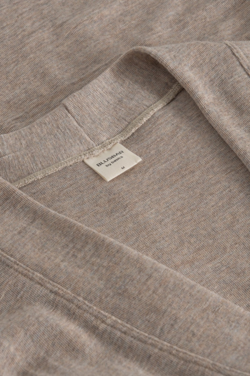 Mellem lang cardigan i merino uld 8005 i basis farver