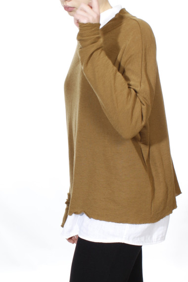 Rummelig merino uld bluse med rund hals i bronze