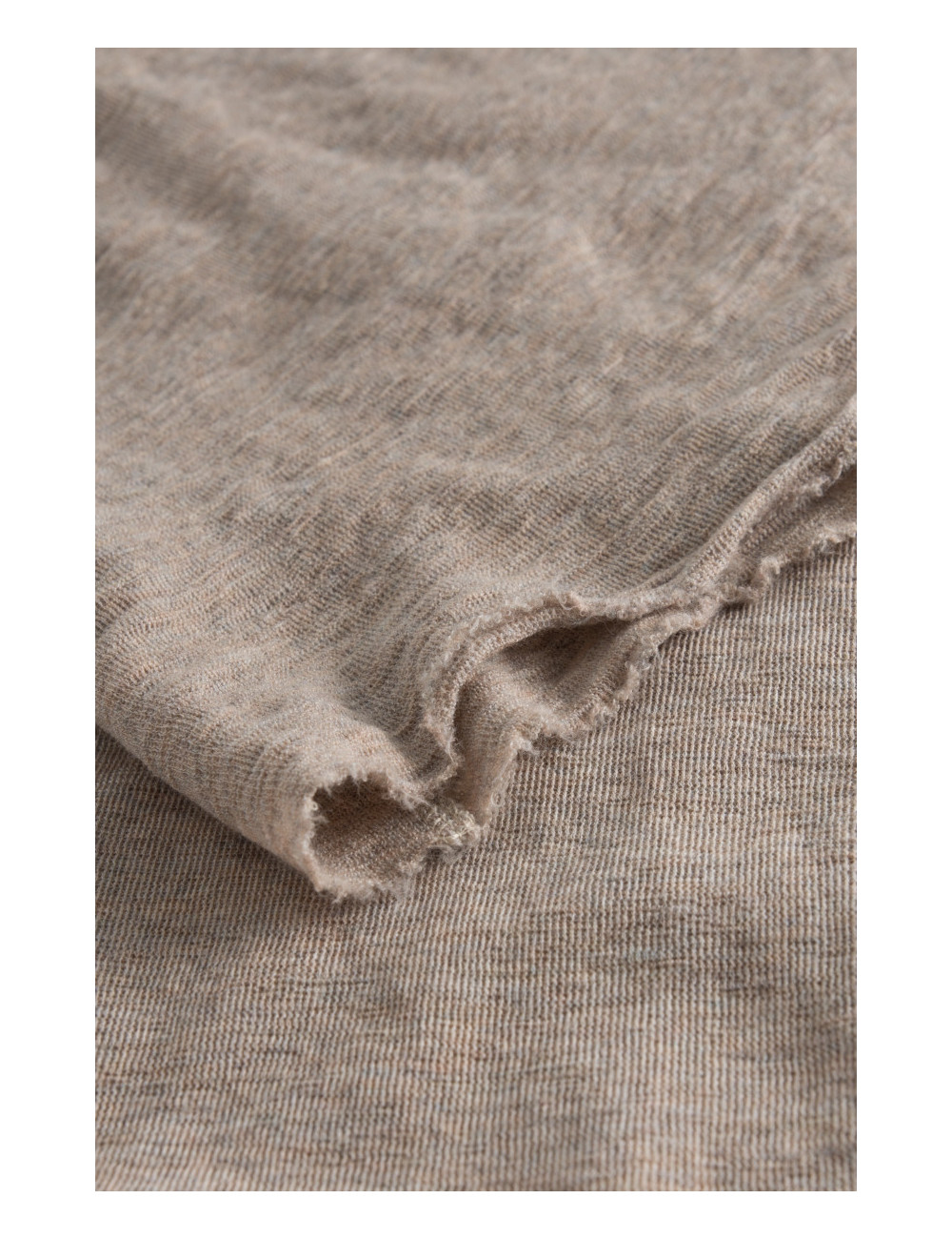 Simpel kjole i merino uld 7032 i basis farver