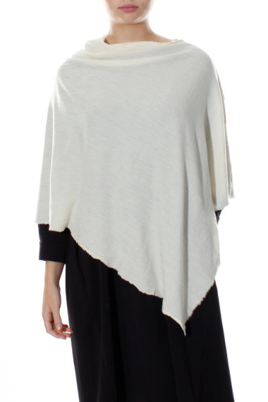Poncho i merinould 1001 i basis farver