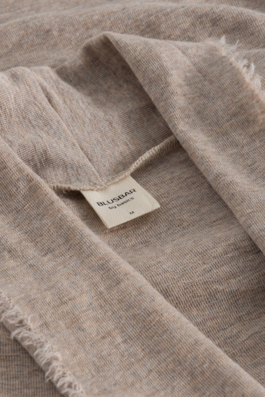 Kort merino uld cardigan i sand farve