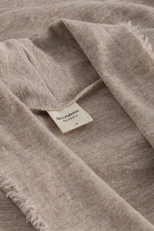 Kort merino uld cardigan 8013 i basis farver