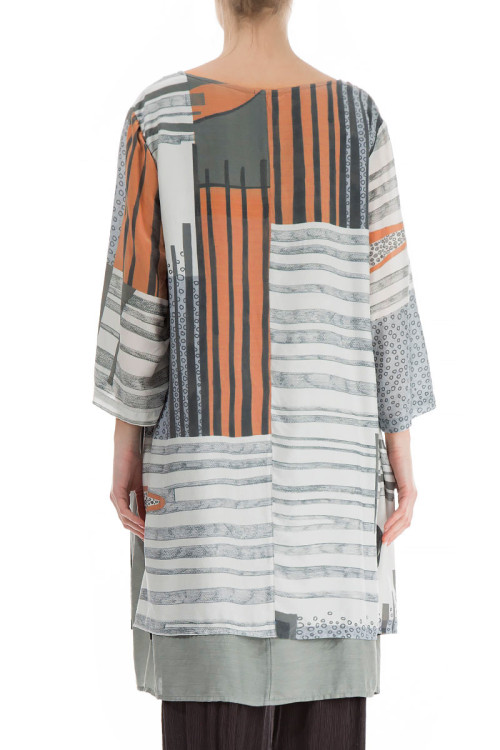 Silke tunika kjole med grafisk design