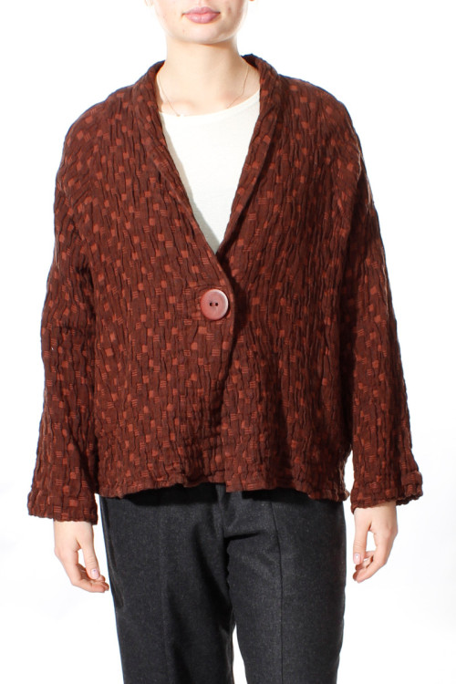 Cardigan i hør blanding med knap