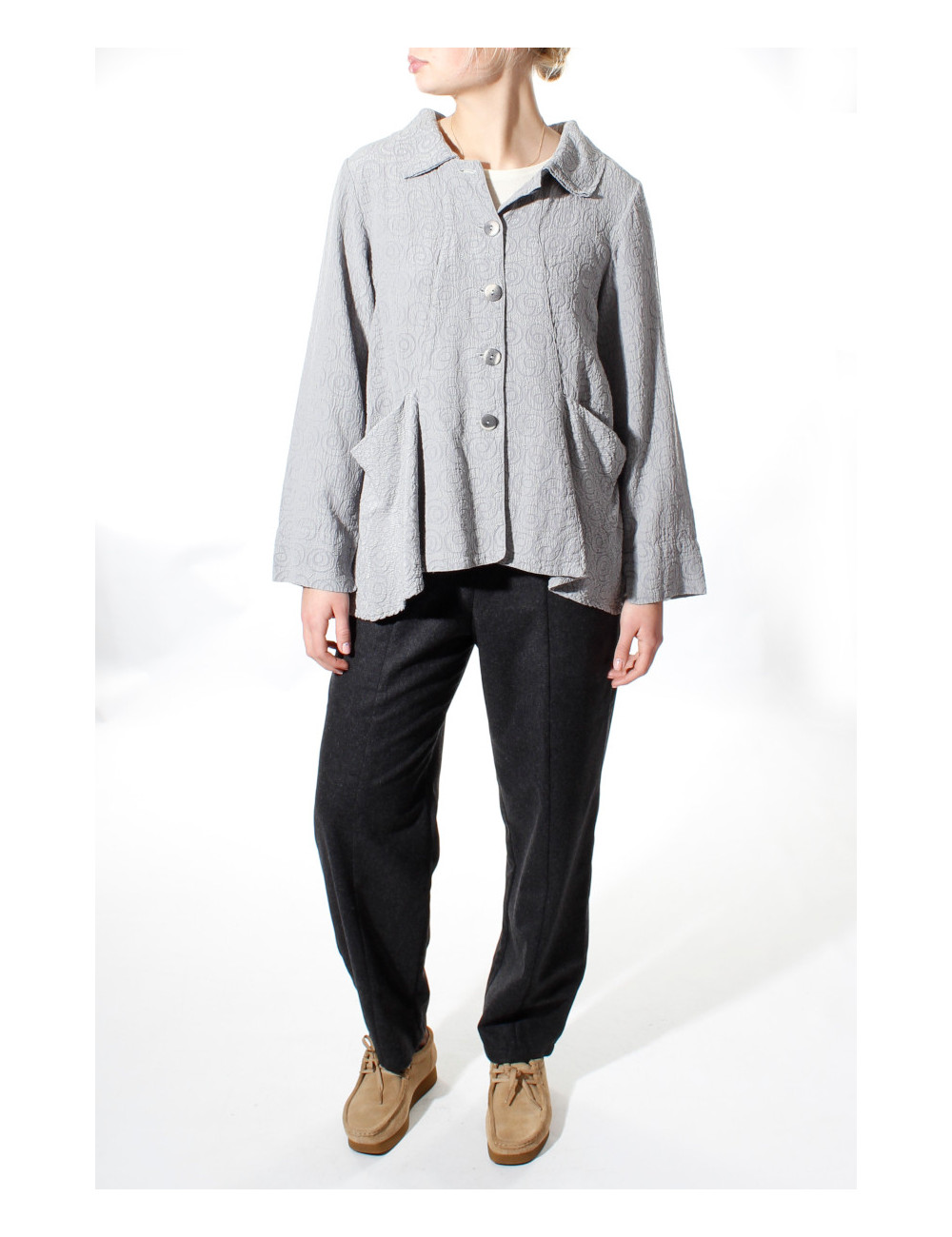 Taljeret cardigan med blazer-facon i silke blanding