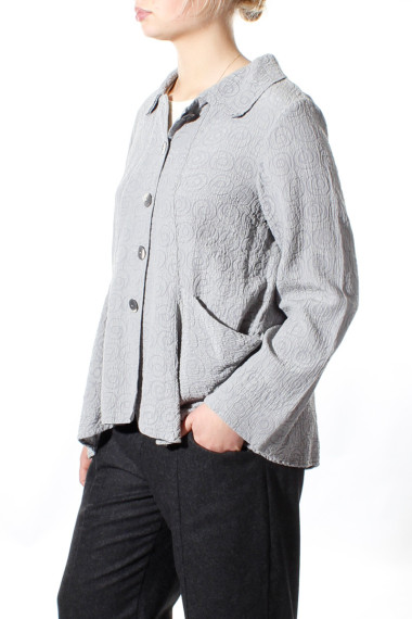 Lysegrå taljeret cardigan med blazer-fcon i silke blanding fra Grizas