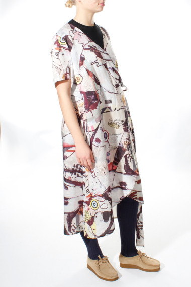 Kimono i silke og bambus fra Grizas i avant-garde print