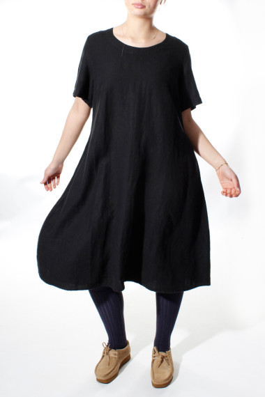 Hør kjole i A-facon fra Grizas i sort