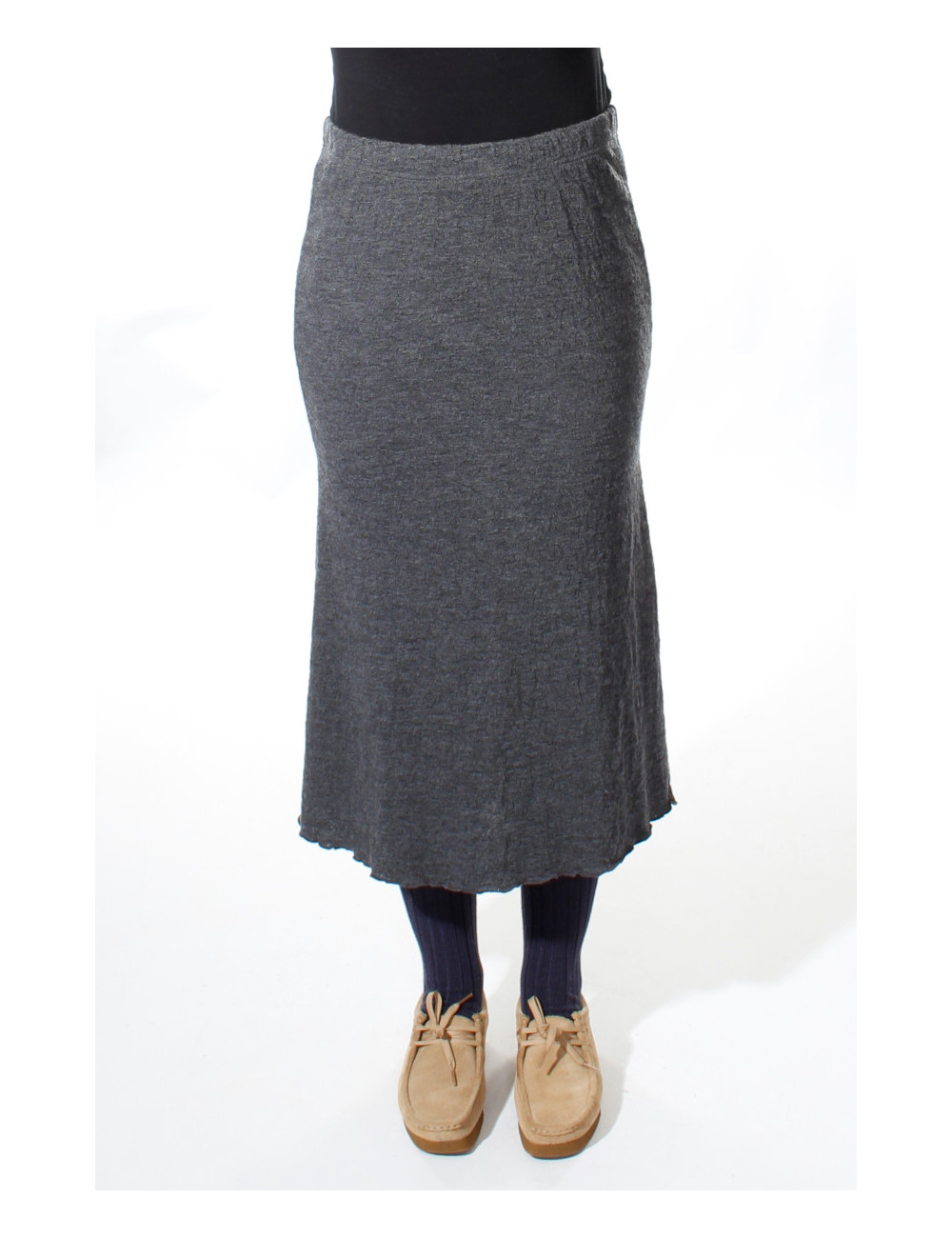 Nederdel med en lille trumpet-facon i bobble-uld