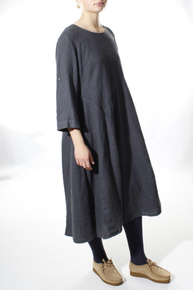 Cirkelskåret kjole i 100% hør fra Grizas i antracit grå