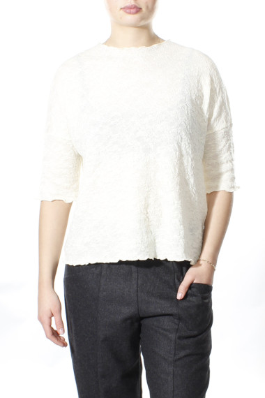 Baggy busseronne i merino bobble uld fra By Basics i hvid