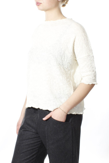 Baggy busseronne i merino bobble uld fra By Basics i hvid