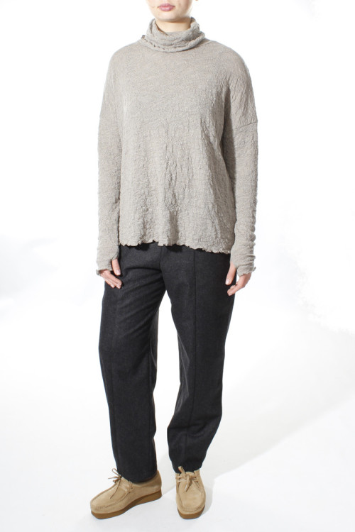 Højhalset bluse i merino bobble uld 4501