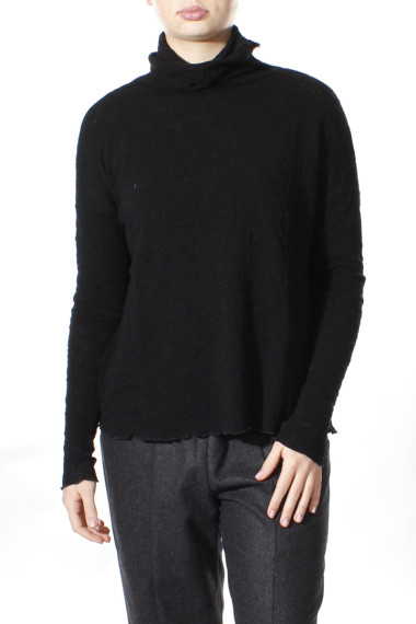 Højhalset bluse i merino boble uld i sort fra By Basics