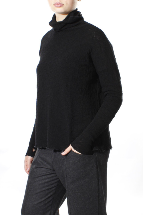 Højhalset bluse i merino bobble uld 4501