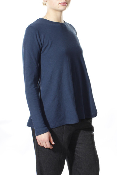 Merino uld bluse med A-facon fra By Basics i midt nat blå