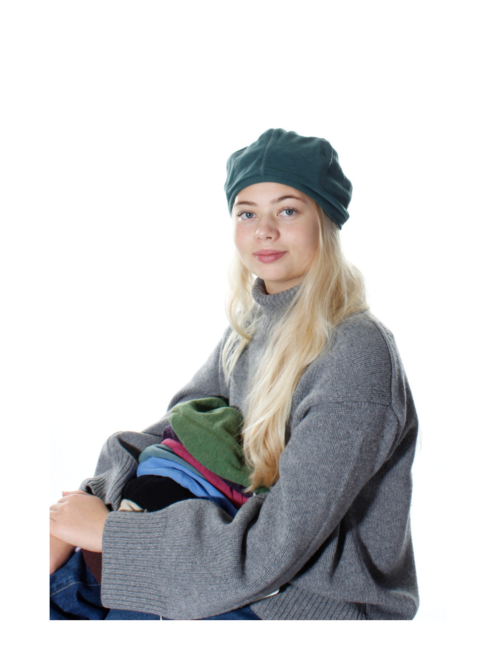 Merino uld hue med baret inspireret facon 1035 i farver