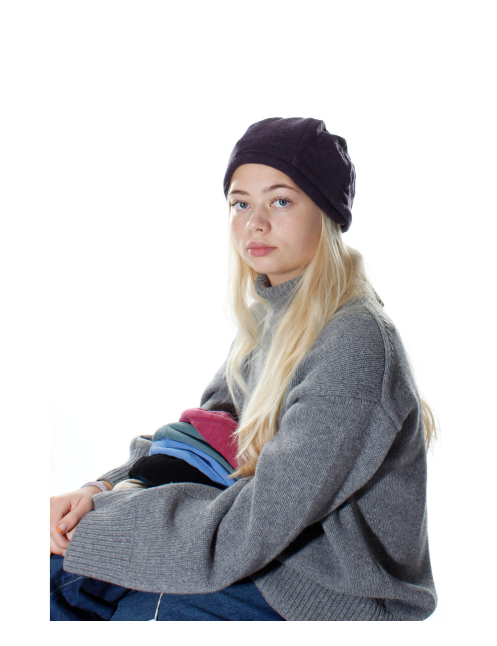 Merino uld hue med baret inspireret facon 1035 i farver