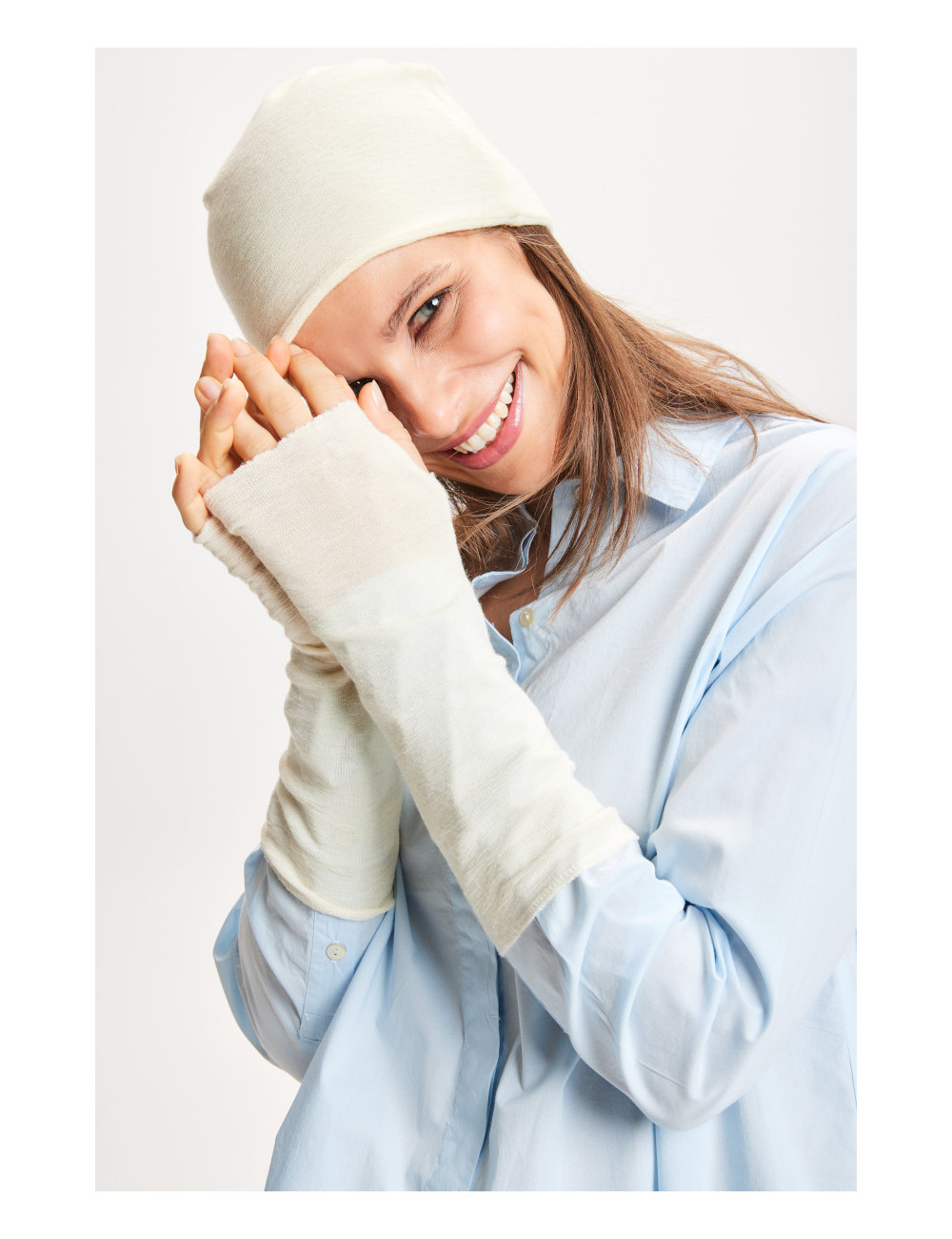 Klassisk hue i merino uld 1007 i basis farver
