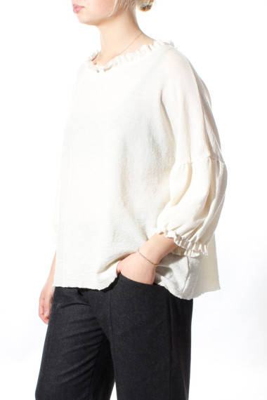 Merino uld bluse med pufærmer i hvid
