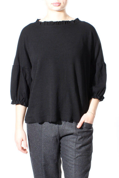 Merino uld bluse med pufærmer i sort