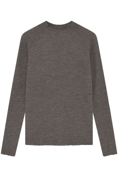 Merino uld bluse med buet rygsøm fra By Basics i jord brun